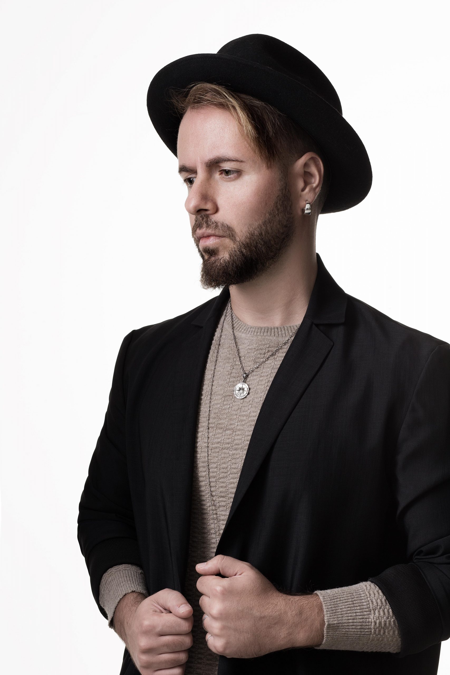 Emre Aydın’dan Yeni Şarkı “Fırtınam”